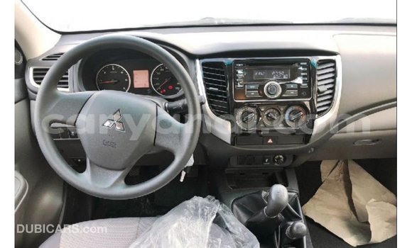 Buy Import Mitsubishi L200 Brown Car in Import - Dubai in Zambia Buy Import Mitsubishi L200 Brown Car in Import - Dubai in Zambia