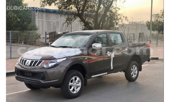 Buy Import Mitsubishi L200 Brown Car in Import - Dubai in Zambia Buy Import Mitsubishi L200 Brown Car in Import - Dubai in Zambia