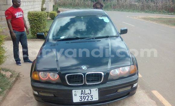 Tenga Tsaru BMW 3–Series Nhema Mota in Chipata in Zambia Tenga Tsaru BMW 3–Series Nhema Mota in Chipata in Zambia