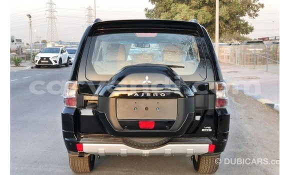 Buy Import Mitsubishi Pajero Black Car in Import - Dubai in Zambia Buy Import Mitsubishi Pajero Black Car in Import - Dubai in Zambia