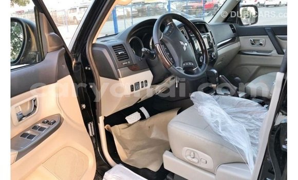 Buy Import Mitsubishi Pajero Black Car in Import - Dubai in Zambia Buy Import Mitsubishi Pajero Black Car in Import - Dubai in Zambia