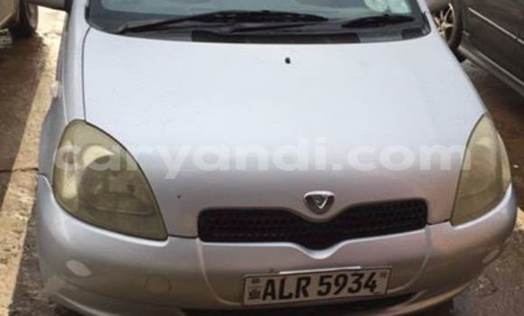 Tenga Tsaru Toyota Vitz Sirivha Mota in Chipata in Zambia Tenga Tsaru Toyota Vitz Sirivha Mota in Chipata in Zambia