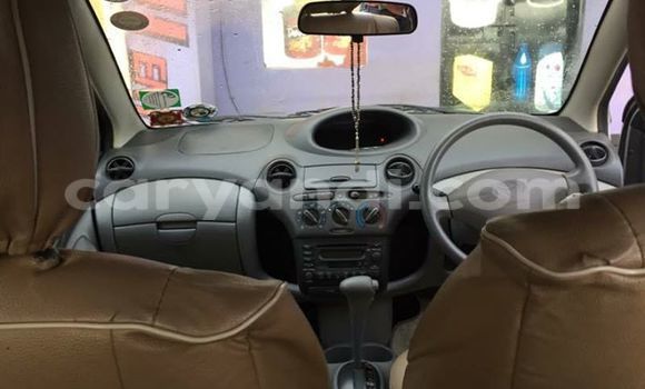 Tenga Tsaru Toyota Vitz Sirivha Mota in Chipata in Zambia Tenga Tsaru Toyota Vitz Sirivha Mota in Chipata in Zambia