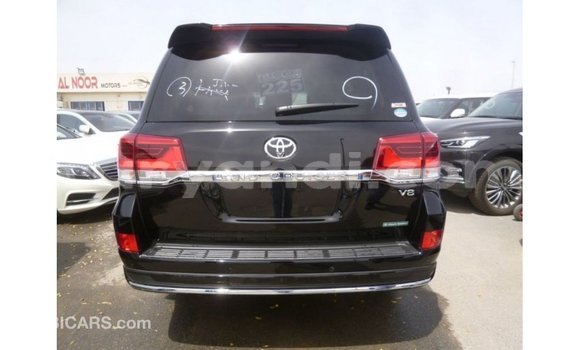 Nunua Imported Toyota Land Cruiser Nyeusi Gari ndani ya Import - Dubai nchini Zambia Nunua Imported Toyota Land Cruiser Nyeusi Gari ndani ya Import - Dubai nchini Zambia