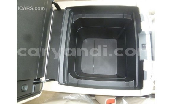 Nunua Imported Toyota Land Cruiser Nyeusi Gari ndani ya Import - Dubai nchini Zambia Nunua Imported Toyota Land Cruiser Nyeusi Gari ndani ya Import - Dubai nchini Zambia