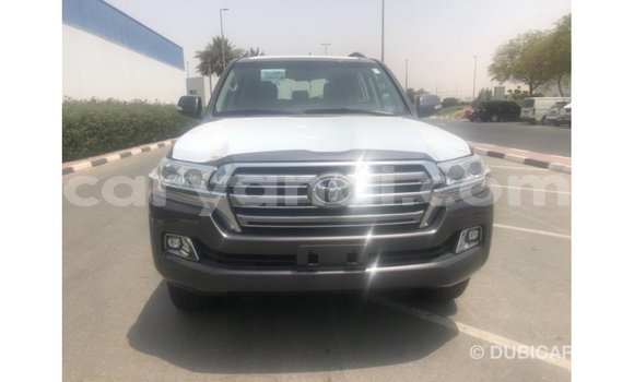 Acheter Import Voiture Toyota Land Cruiser Autre à Import - Dubai, Zambie Acheter Import Voiture Toyota Land Cruiser Autre à Import - Dubai, Zambie