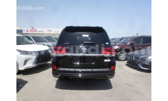 Acheter Import Voiture Toyota Land Cruiser Noir à Import - Dubai, Zambie Acheter Import Voiture Toyota Land Cruiser Noir à Import - Dubai, Zambie