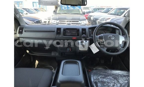 Nunua Imported Toyota Hiace Nyeupe Gari ndani ya Import - Dubai nchini Zambia Nunua Imported Toyota Hiace Nyeupe Gari ndani ya Import - Dubai nchini Zambia