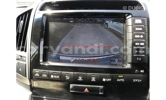 Buy Import Toyota Land Cruiser White Car in Import - Dubai in Zambia Buy Import Toyota Land Cruiser White Car in Import - Dubai in Zambia