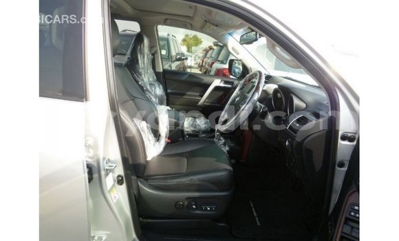 Tenga Imported Toyota Prado Zvimwe Mota in Import - Dubai in Zambia Tenga Imported Toyota Prado Zvimwe Mota in Import - Dubai in Zambia