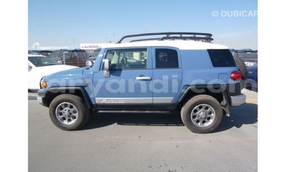 Nunua Imported Toyota FJ Cruiser Bluu Gari ndani ya Import - Dubai nchini Zambia Nunua Imported Toyota FJ Cruiser Bluu Gari ndani ya Import - Dubai nchini Zambia