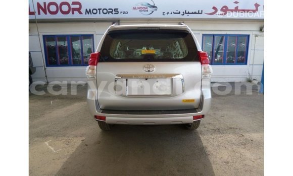 Nunua Imported Toyota Prado Nyingine Gari ndani ya Import - Dubai nchini Zambia Nunua Imported Toyota Prado Nyingine Gari ndani ya Import - Dubai nchini Zambia