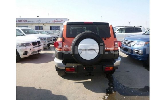 Nunua Imported Toyota FJ Cruiser Nyingine Gari ndani ya Import - Dubai nchini Zambia Nunua Imported Toyota FJ Cruiser Nyingine Gari ndani ya Import - Dubai nchini Zambia