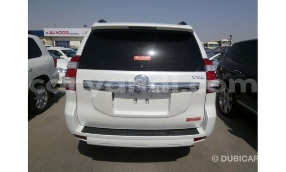 Nunua Imported Toyota Prado Nyeupe Gari ndani ya Import - Dubai nchini Zambia Nunua Imported Toyota Prado Nyeupe Gari ndani ya Import - Dubai nchini Zambia