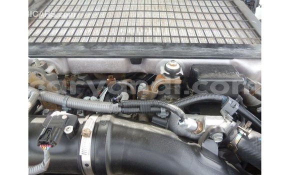 Tenga Imported Toyota Land Cruiser Chena Mota in Import - Dubai in Zambia Tenga Imported Toyota Land Cruiser Chena Mota in Import - Dubai in Zambia