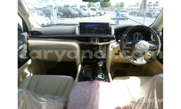 Nunua Imported Lexus LX Nyeupe Gari ndani ya Import - Dubai nchini Zambia Nunua Imported Lexus LX Nyeupe Gari ndani ya Import - Dubai nchini Zambia