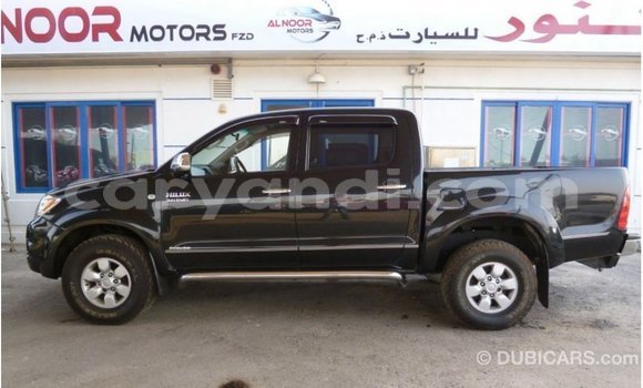 Acheter Import Voiture Toyota Hilux Noir à Import - Dubai, Zambie Acheter Import Voiture Toyota Hilux Noir à Import - Dubai, Zambie