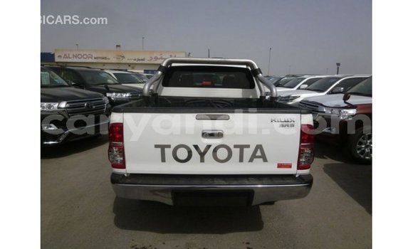 Buy Import Toyota Hilux White Car in Import - Dubai in Zambia Buy Import Toyota Hilux White Car in Import - Dubai in Zambia
