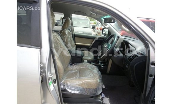 Nunua Imported Toyota Prado Nyingine Gari ndani ya Import - Dubai nchini Zambia Nunua Imported Toyota Prado Nyingine Gari ndani ya Import - Dubai nchini Zambia