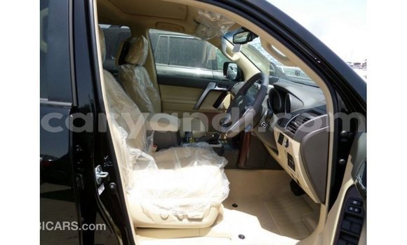Nunua Imported Toyota Prado Nyeusi Gari ndani ya Import - Dubai nchini Zambia Nunua Imported Toyota Prado Nyeusi Gari ndani ya Import - Dubai nchini Zambia