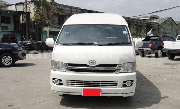 Buy New Toyota Hiace White Car in Ndola in Zambia Buy New Toyota Hiace White Car in Ndola in Zambia