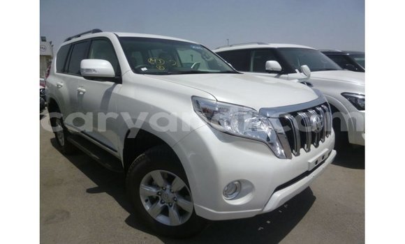 Nunua Imported Toyota Prado Nyeupe Gari ndani ya Import - Dubai nchini Zambia Nunua Imported Toyota Prado Nyeupe Gari ndani ya Import - Dubai nchini Zambia