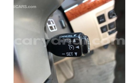 Nunua Imported Toyota Land Cruiser Nyeupe Gari ndani ya Import - Dubai nchini Zambia Nunua Imported Toyota Land Cruiser Nyeupe Gari ndani ya Import - Dubai nchini Zambia