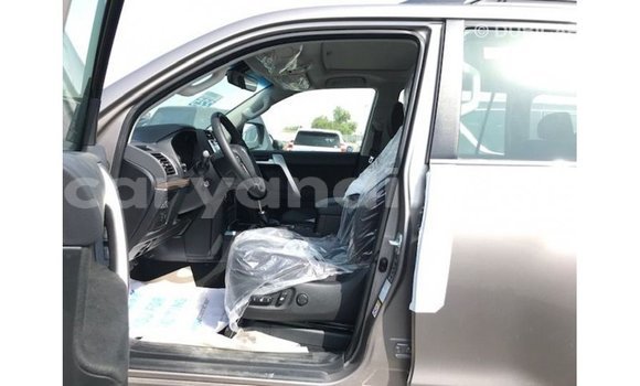 Nunua Imported Toyota Prado Brown Gari ndani ya Import - Dubai nchini Zambia Nunua Imported Toyota Prado Brown Gari ndani ya Import - Dubai nchini Zambia