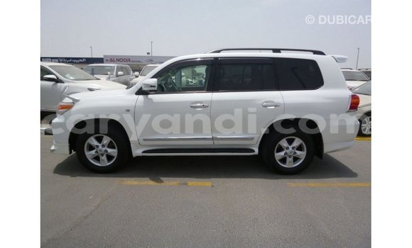 Buy Import Toyota Land Cruiser White Car in Import - Dubai in Zambia Buy Import Toyota Land Cruiser White Car in Import - Dubai in Zambia
