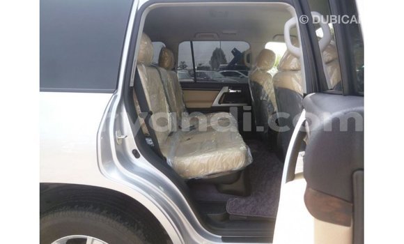 Nunua Imported Toyota Land Cruiser Nyingine Gari ndani ya Import - Dubai nchini Zambia Nunua Imported Toyota Land Cruiser Nyingine Gari ndani ya Import - Dubai nchini Zambia