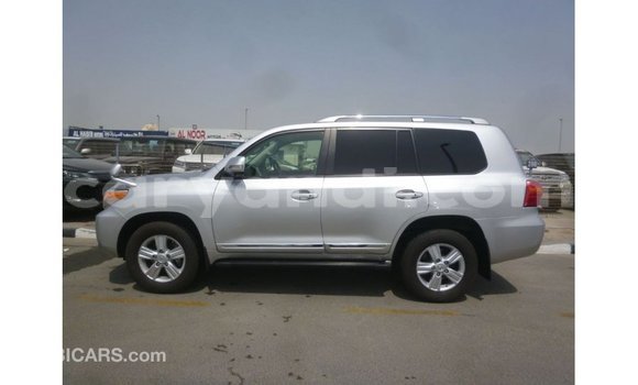 Nunua Imported Toyota Land Cruiser Nyingine Gari ndani ya Import - Dubai nchini Zambia Nunua Imported Toyota Land Cruiser Nyingine Gari ndani ya Import - Dubai nchini Zambia