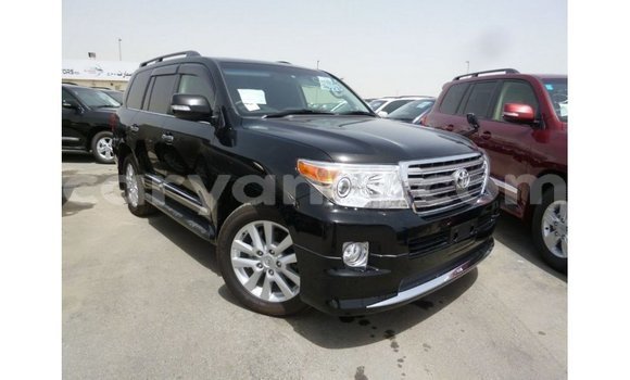 Nunua Imported Toyota Land Cruiser Nyeusi Gari ndani ya Import - Dubai nchini Zambia Nunua Imported Toyota Land Cruiser Nyeusi Gari ndani ya Import - Dubai nchini Zambia