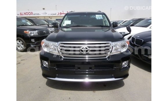 Nunua Imported Toyota Land Cruiser Nyeusi Gari ndani ya Import - Dubai nchini Zambia Nunua Imported Toyota Land Cruiser Nyeusi Gari ndani ya Import - Dubai nchini Zambia