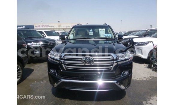 Nunua Imported Toyota Land Cruiser Nyeusi Gari ndani ya Import - Dubai nchini Zambia Nunua Imported Toyota Land Cruiser Nyeusi Gari ndani ya Import - Dubai nchini Zambia