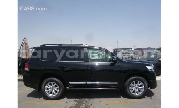 Nunua Imported Toyota Land Cruiser Nyeusi Gari ndani ya Import - Dubai nchini Zambia Nunua Imported Toyota Land Cruiser Nyeusi Gari ndani ya Import - Dubai nchini Zambia
