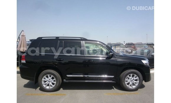 Nunua Imported Toyota Land Cruiser Nyeusi Gari ndani ya Import - Dubai nchini Zambia Nunua Imported Toyota Land Cruiser Nyeusi Gari ndani ya Import - Dubai nchini Zambia