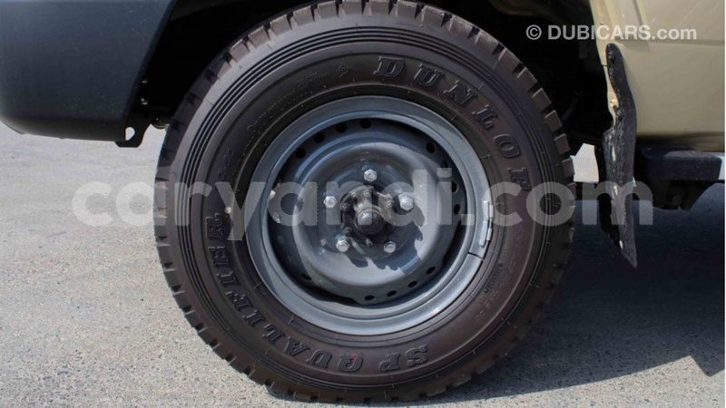 Big with watermark toyota land cruiser zambia import dubai 10860