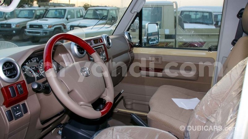 Big with watermark toyota land cruiser zambia import dubai 10863
