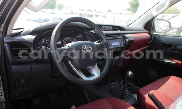Acheter Import Voiture Toyota Hilux Autre à Import - Dubai, Zambie Acheter Import Voiture Toyota Hilux Autre à Import - Dubai, Zambie