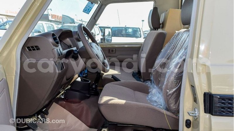 Big with watermark toyota land cruiser zambia import dubai 10869