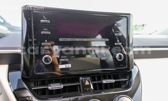 Acheter Import Voiture Toyota Corolla Blanc à Import - Dubai, Zambie Acheter Import Voiture Toyota Corolla Blanc à Import - Dubai, Zambie