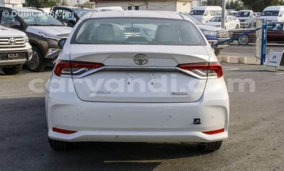 Acheter Import Voiture Toyota Corolla Blanc à Import - Dubai, Zambie Acheter Import Voiture Toyota Corolla Blanc à Import - Dubai, Zambie