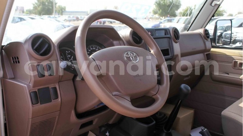 Big with watermark toyota land cruiser zambia import dubai 10872