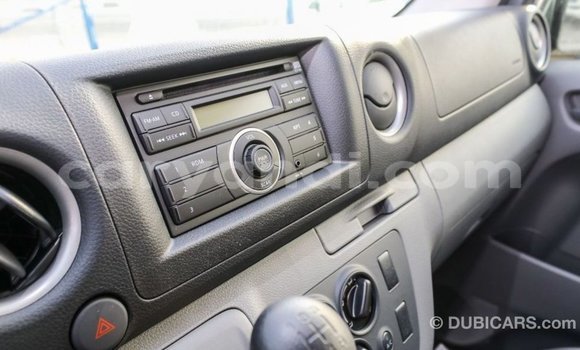 Acheter Import Voiture Nissan Urvan Blanc à Import - Dubai, Zambie Acheter Import Voiture Nissan Urvan Blanc à Import - Dubai, Zambie