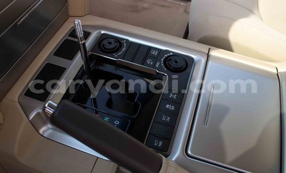 Acheter Import Voiture Toyota Land Cruiser Noir à Import - Dubai, Zambie Acheter Import Voiture Toyota Land Cruiser Noir à Import - Dubai, Zambie