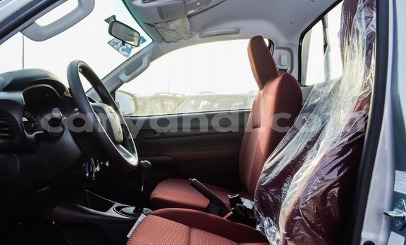 Acheter Import Voiture Toyota Hilux Autre à Import - Dubai, Zambie Acheter Import Voiture Toyota Hilux Autre à Import - Dubai, Zambie