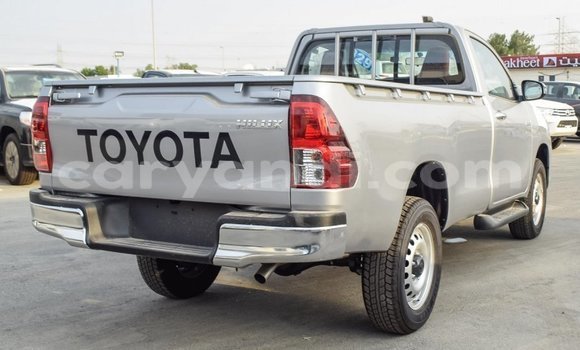 Acheter Import Voiture Toyota Hilux Autre à Import - Dubai, Zambie Acheter Import Voiture Toyota Hilux Autre à Import - Dubai, Zambie