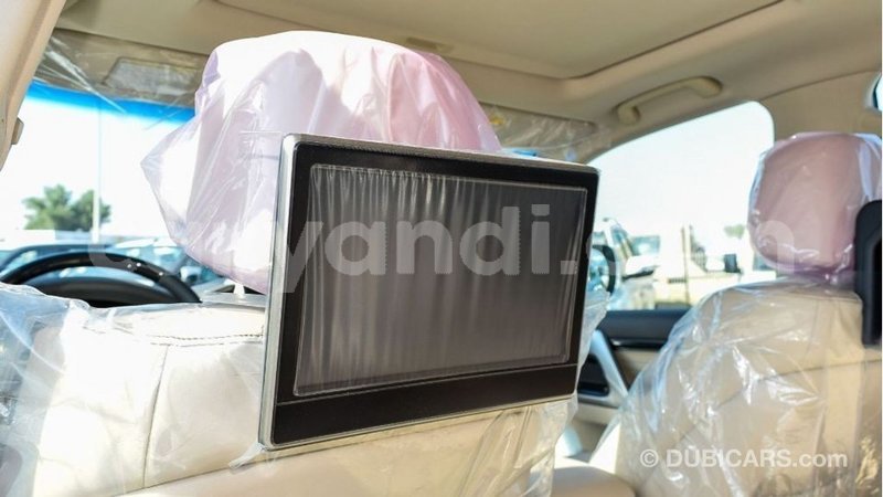 Big with watermark toyota land cruiser zambia import dubai 10879