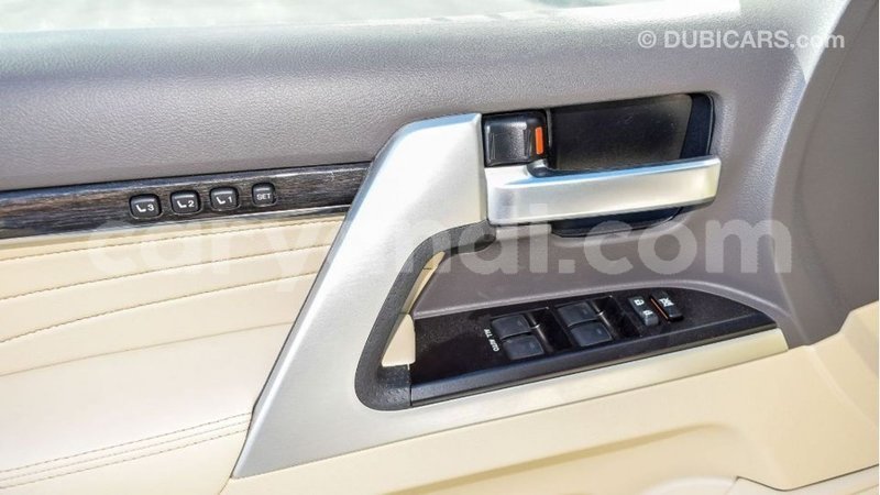 Big with watermark toyota land cruiser zambia import dubai 10879