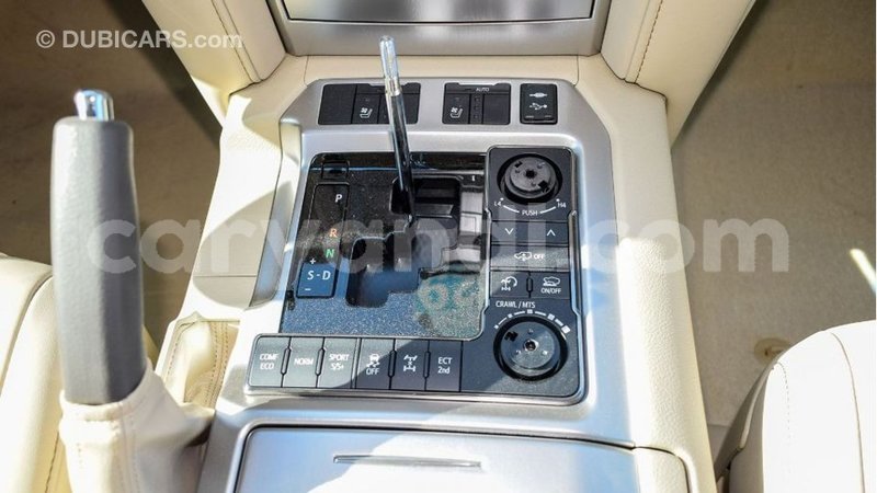 Big with watermark toyota land cruiser zambia import dubai 10879